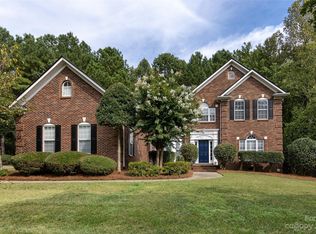 12422 Overlook Mountain Dr, Charlotte, NC 28216