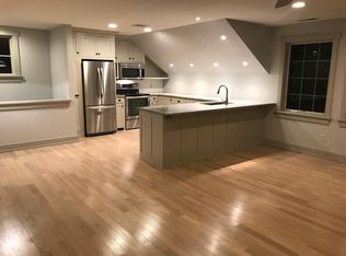 16 Evergreen Ln #B, Roxbury, CT 06783