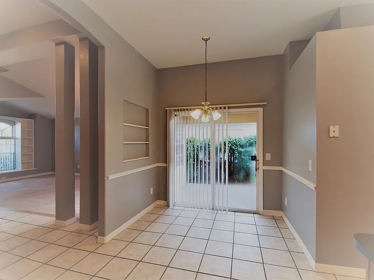 3504 Kayla Cir — Photo 9