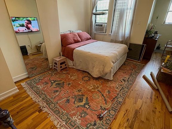 3rd image of 254 Himrod St APT 3L