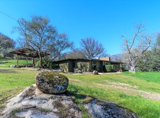43428 Alta Acres Dr, Three Rivers, CA 93271