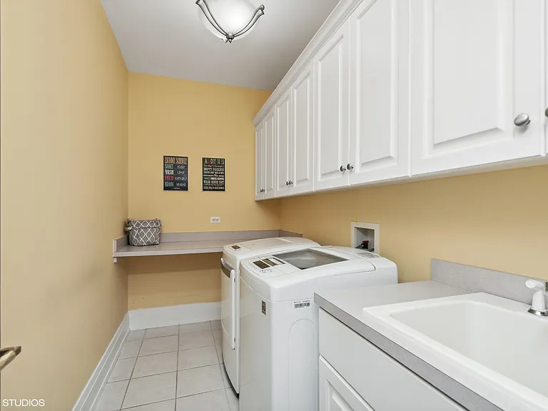 675 Old Barrington Rd — Photo 32