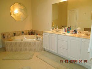 4th image of 2723 SE Eagle Dr