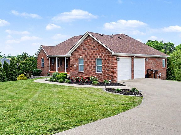 4th image of 1004 Cherry Ct