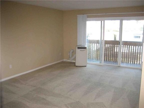 3rd image of 3030 Suncrest Dr Unit 903