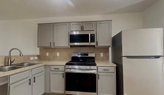 4th image of 3235 Dogwood Springs Dr