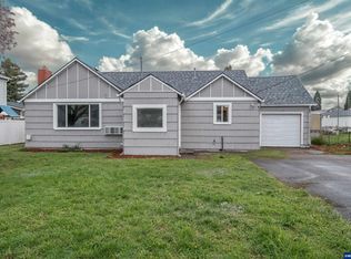 785 W B St, Lebanon, OR 97355