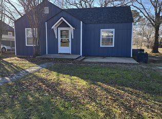 1523 N Barta Ave, Prague, OK 74864
