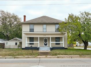 702 N Washington St, Ardmore, OK 73401