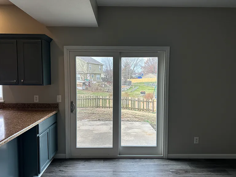 2529 Morningside Dr — Photo 8