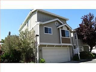 1st image of 20668 Gardenside Cir