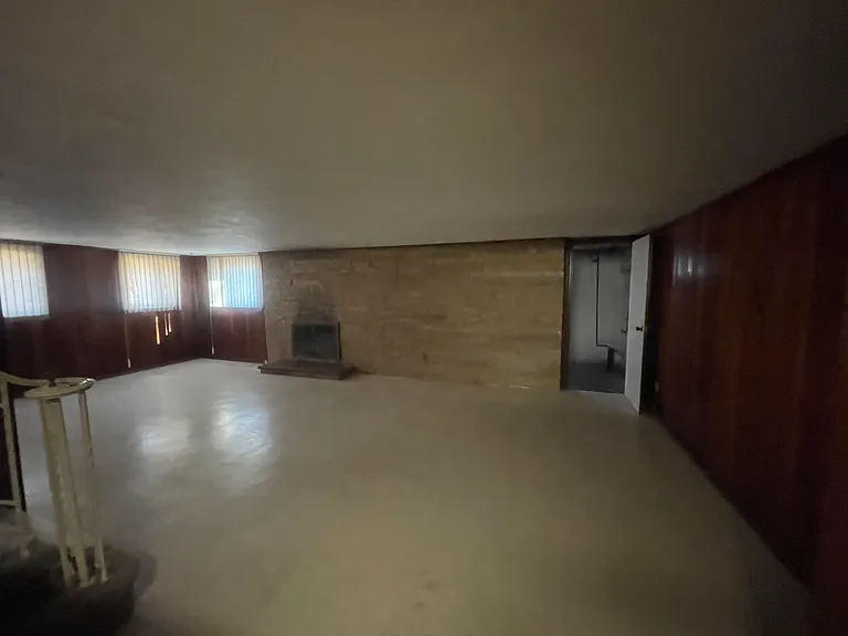 457 Pond Path E — Photo 16