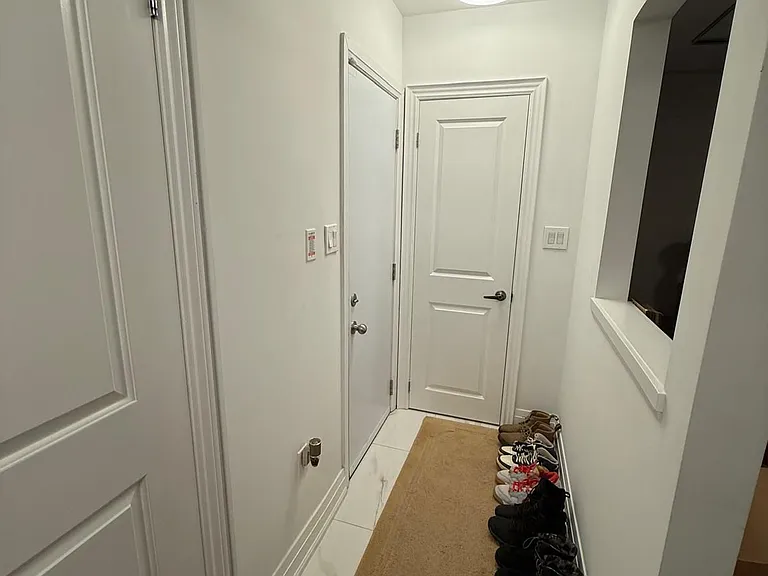 54 Moneypenny Pl — Photo 18