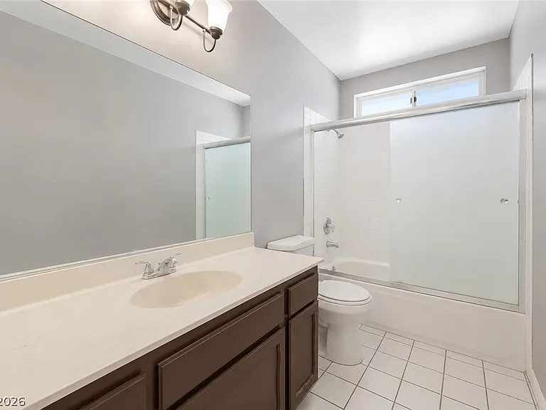 4268 Hampshire Cir — Photo 19