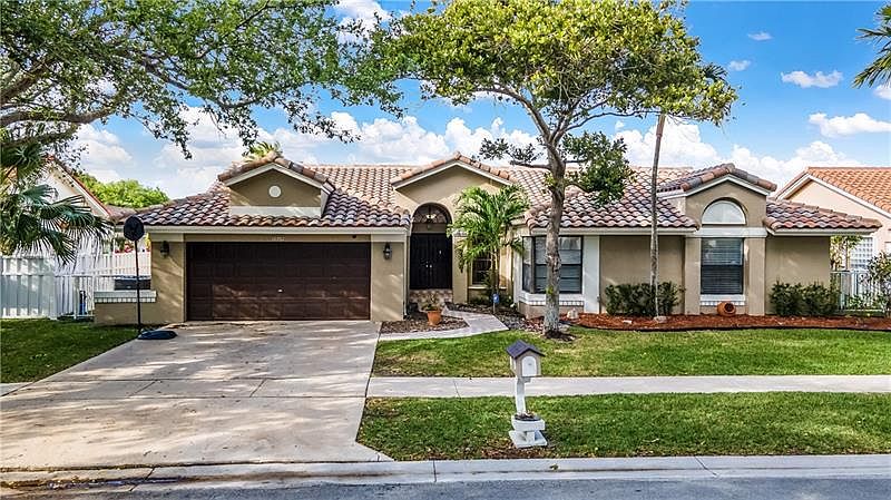 1st image of 10761 NW 18th Ct