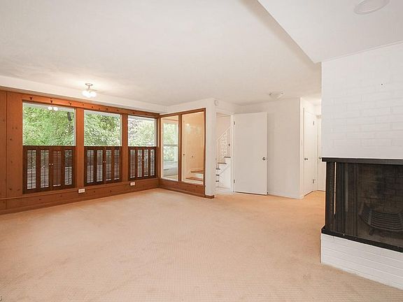 2nd image of 1640 S Belvoir Blvd