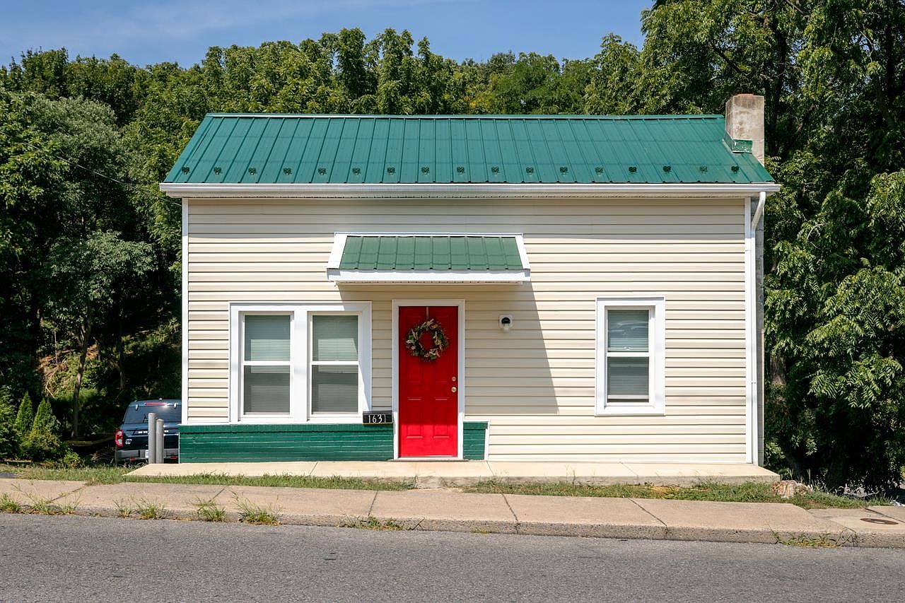 1631 W Beverley St, Staunton, VA 24401 MLS 645044 Zillow