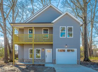 20 Phillips Dr, Fort Oglethorpe, GA 30742