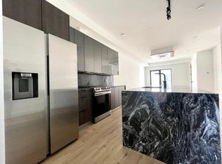 1306 N Front St #2D, Philadelphia, PA 19122