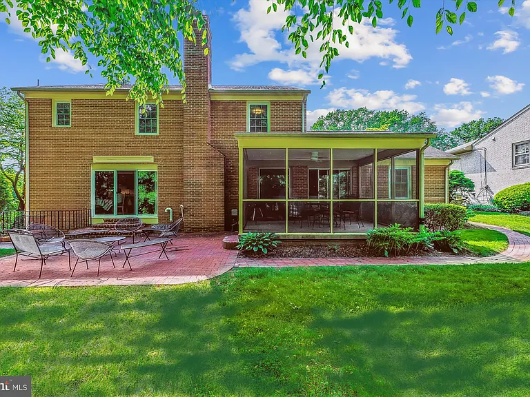6324 Lenox Rd — Photo 40