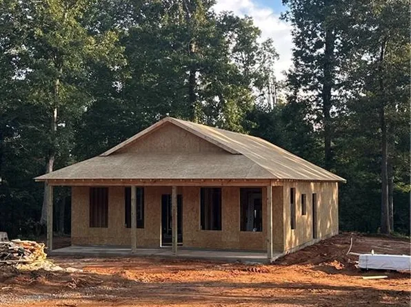 100 Red Plum Dr, Ellijay, GA 30540