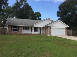 7374 Copter Ln, Milton, FL 32570