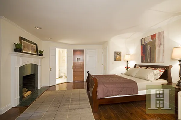 Sold by Halstead Real Estate | media 18