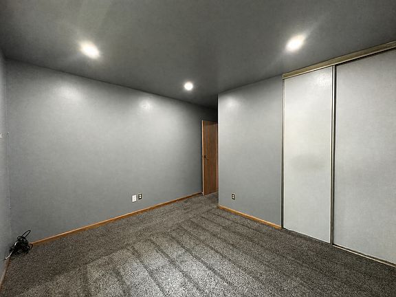 4th image of 6975 Fillmore Dr #1