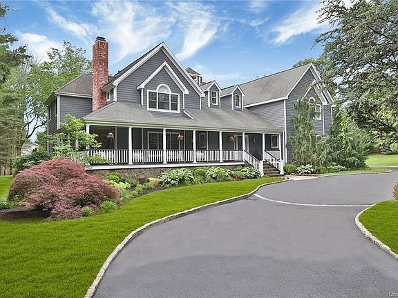 2nd image of 3 Hobby Farm Dr