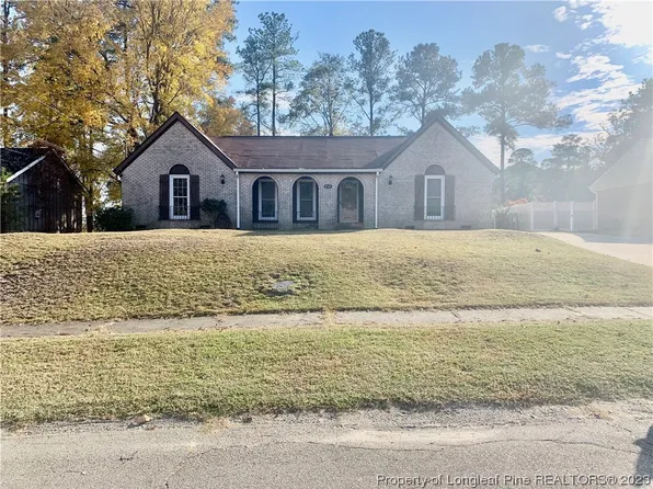 4749 Belford Rd, Fayetteville, NC 28314