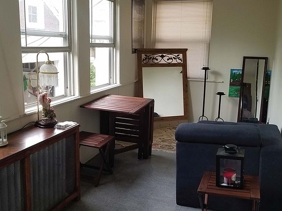 3rd image of 462 79th St #1