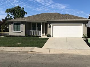 27 Park St, Lodi, CA 95240