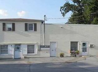 943 Felton Rd APT 4, Red Lion, PA 17356