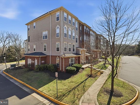 2nd image of 6066 Aster Haven Cir