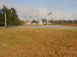 2318 Elberta Rd, Centerville, GA 31028