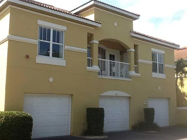 5045 Fairways Cir Unit 209, Vero Beach, FL 32967