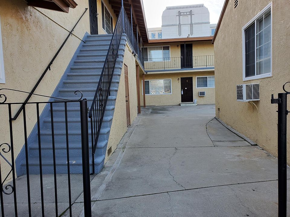 1st image of 1543 S Euclid Ave #B