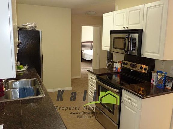 4th image of 2960 Alta View Dr #104