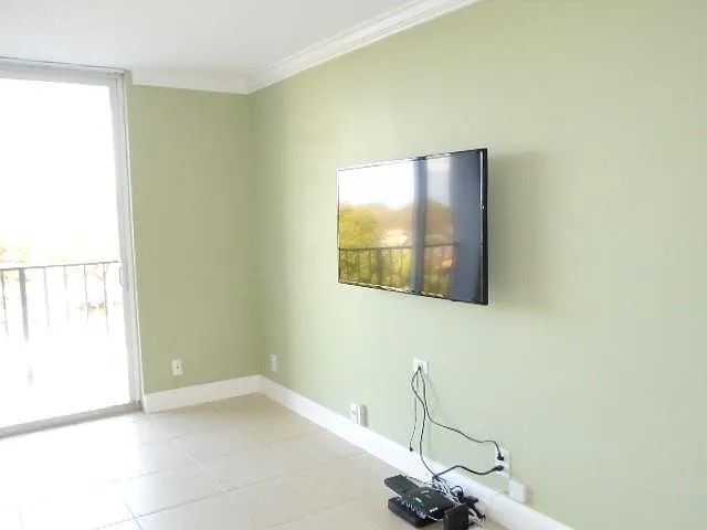 1800 N Andrews Ave #4B — Photo 8