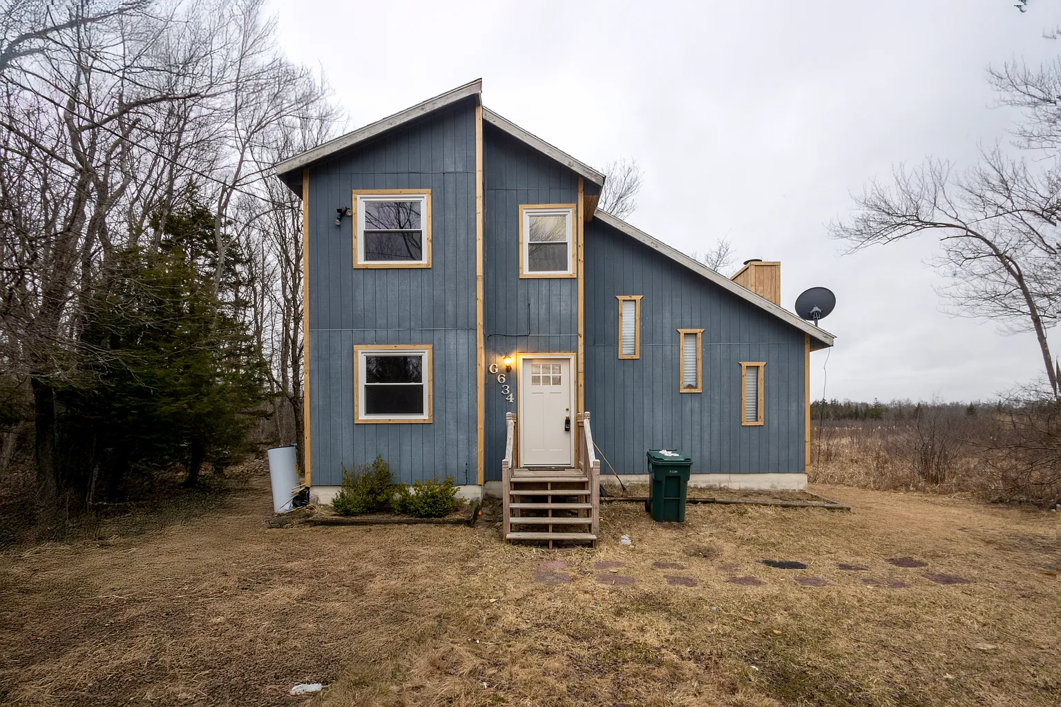 7694 Fawn Ln photo 1