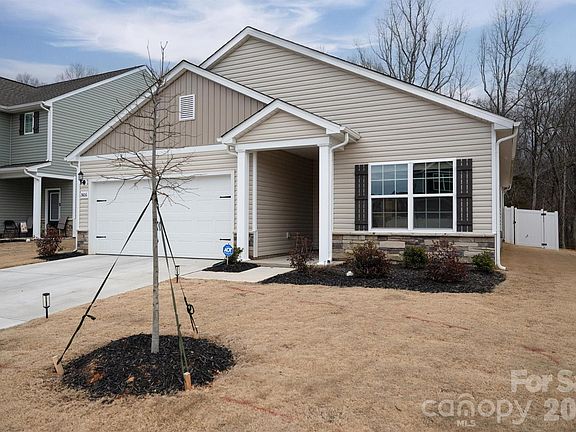 3rd image of 3606 Clover Valley Dr