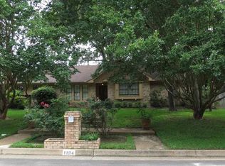 1104 Beth Dr, Tyler, TX 75703