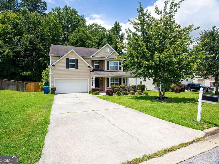 Listing photo 2