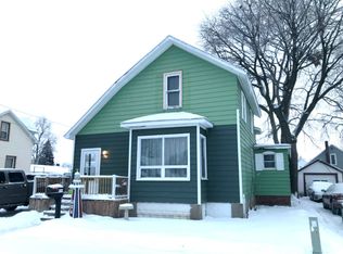 704 N Warner St, Bay City, MI 48706