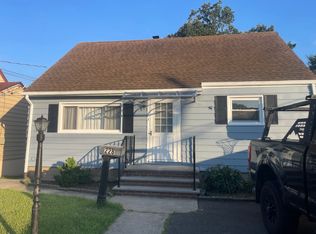228 Philip Ave, Elmwood Park, NJ 07407