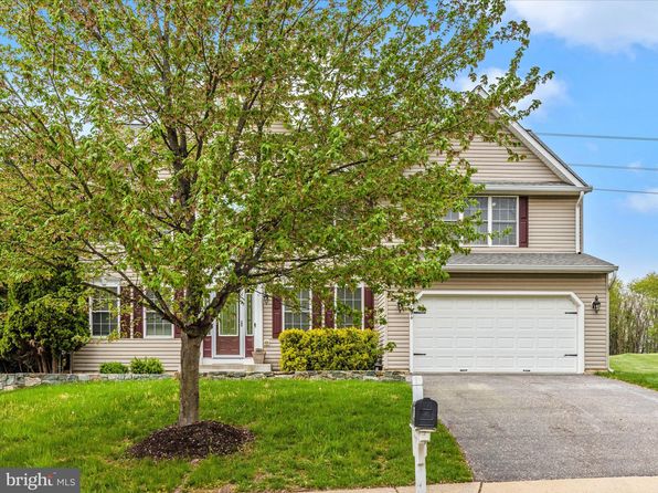 704 Bridlewreath Way, Mount Airy, MD 21771