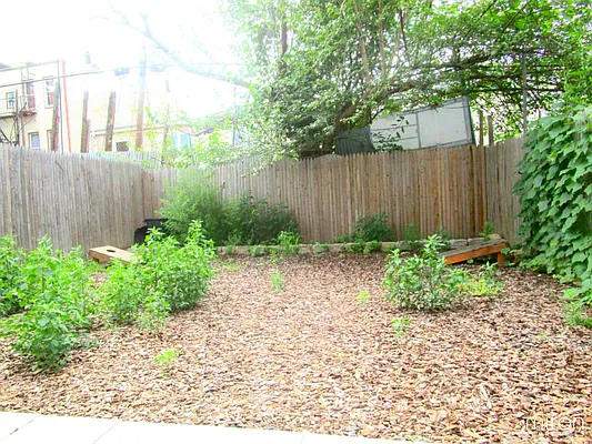 Rented by Miron Properties | media 9