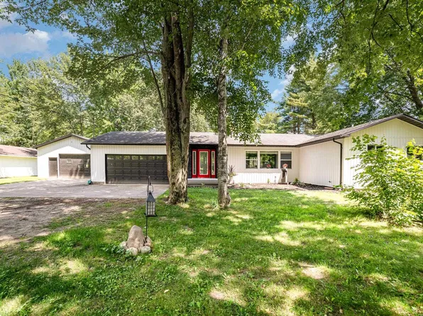 3125 S Genuine Rd, Mount Pleasant, MI 48858