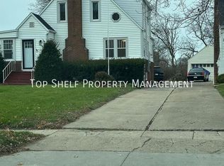 1624 48th St, Des Moines, IA 50310