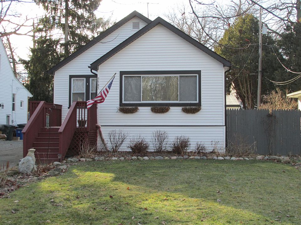 1st image of 3585 Richmond Ave